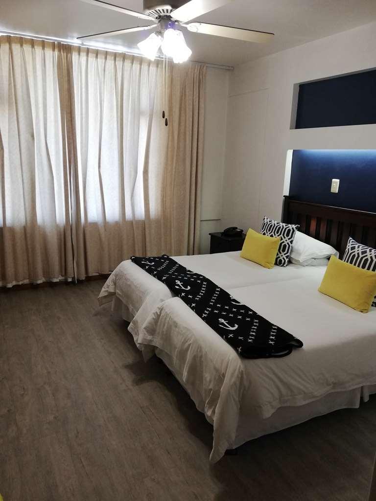 Hoedjiesbaai Hotel Saldanha Bay Szoba fotó