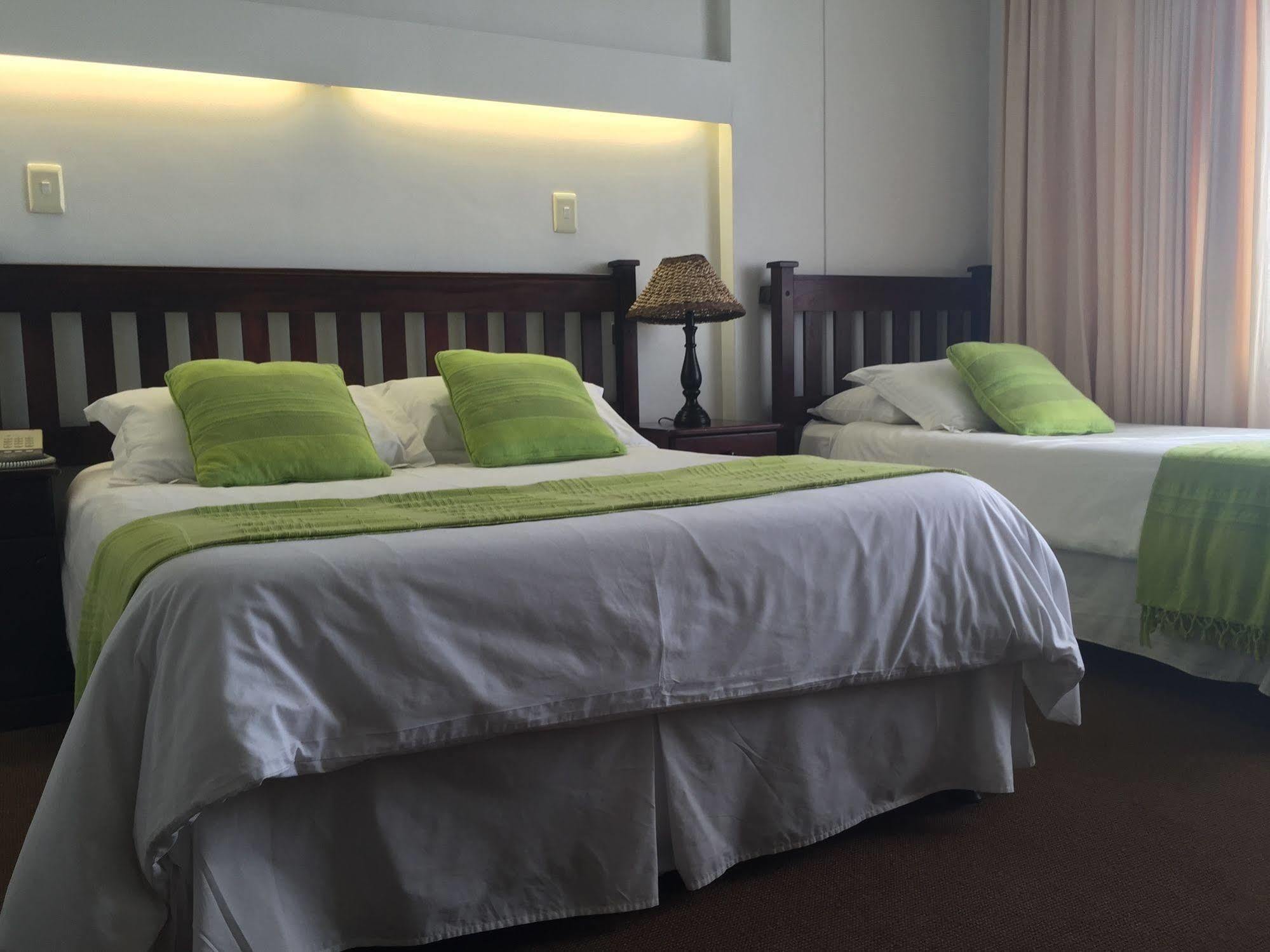 Hoedjiesbaai Hotel Saldanha Bay Kültér fotó